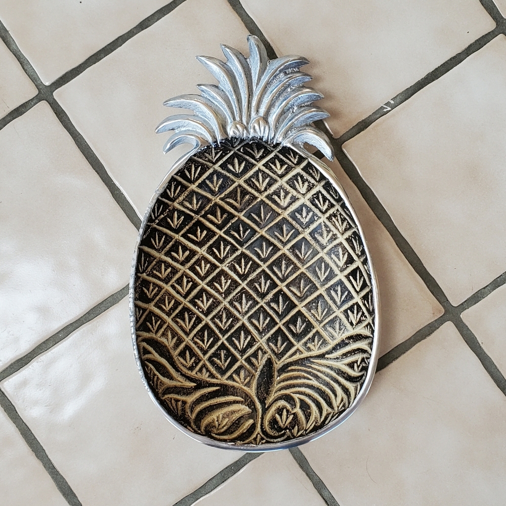 Large Silver Metal Carved Pineapple Tray Decorative Bowl